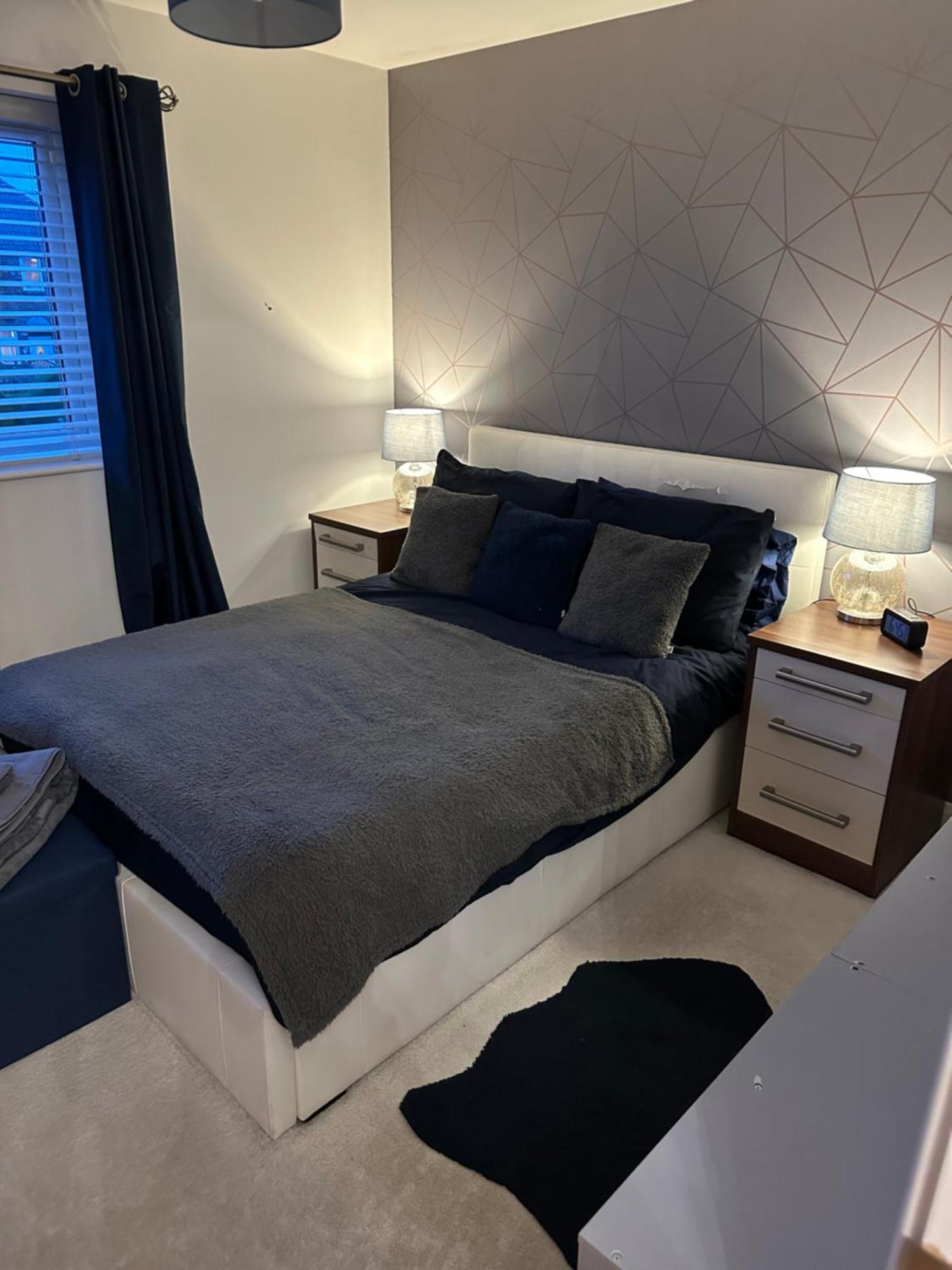 Cosy Double Bedroom In Newcastle Upon Tyne - Access To Shared Kitchen, Shared Lounge And Shared Conservatory Areas Inc Sky Tv And Netflix Luaran gambar